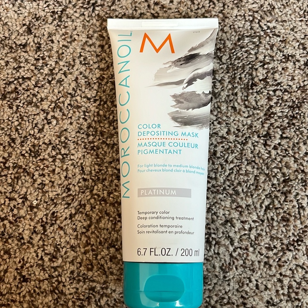Moroccan Oil Color Depositing Hair Mask
